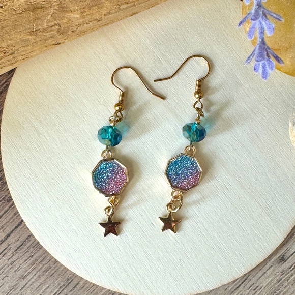 Fairycore Pink and Blue Earrings with stars. - Picture 3 of 3